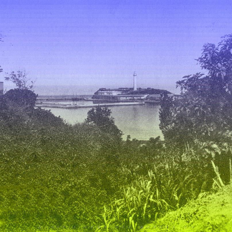 VESTIGES ROMAINS ET HAUTS PLATEAU 0000012 LE PHARE DE CHERCHEL.jpg